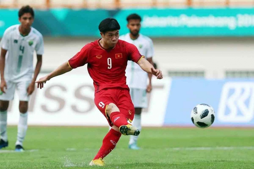 Công Phượng chưa bao giờ là một chân đá phạt đền uy tín, dù ở CLB hay ĐTQG.