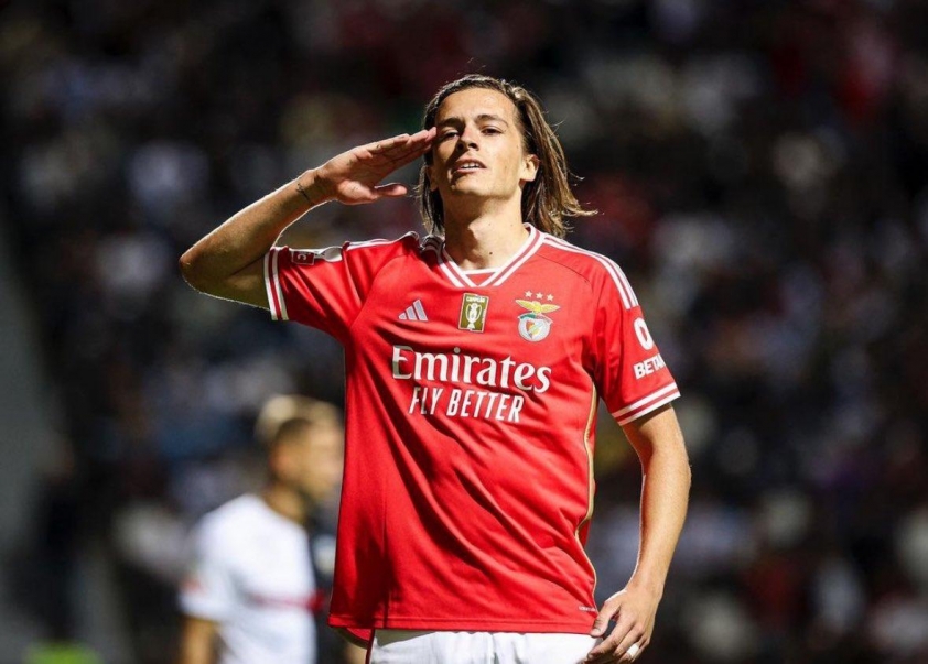 Alvaro Fernandez được Real theo đuổi sát sao trong mùa hè năm nay (nguồn ảnh: Fabrizio Romano)