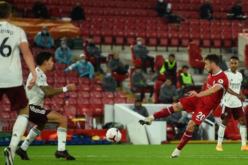 Bàn thắng đầu tiên của Jota trong màu áo Liverpool (Ảnh: BBC)