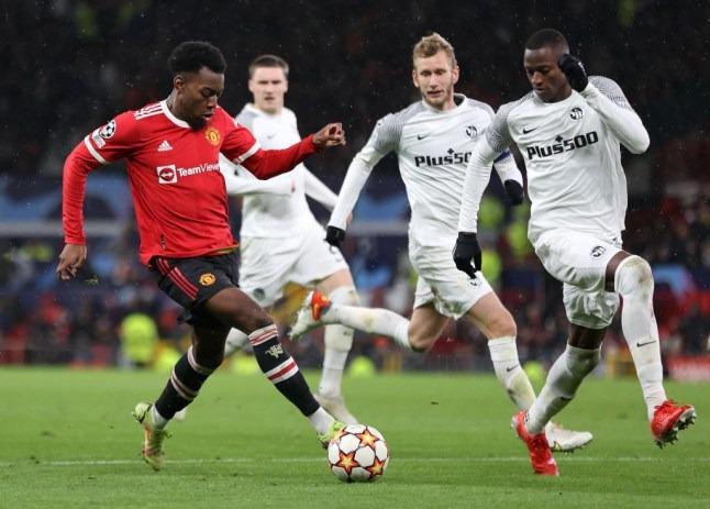 Mu cũng được hưởng lợi từ việc Forest bán Elanga cho Newcastle