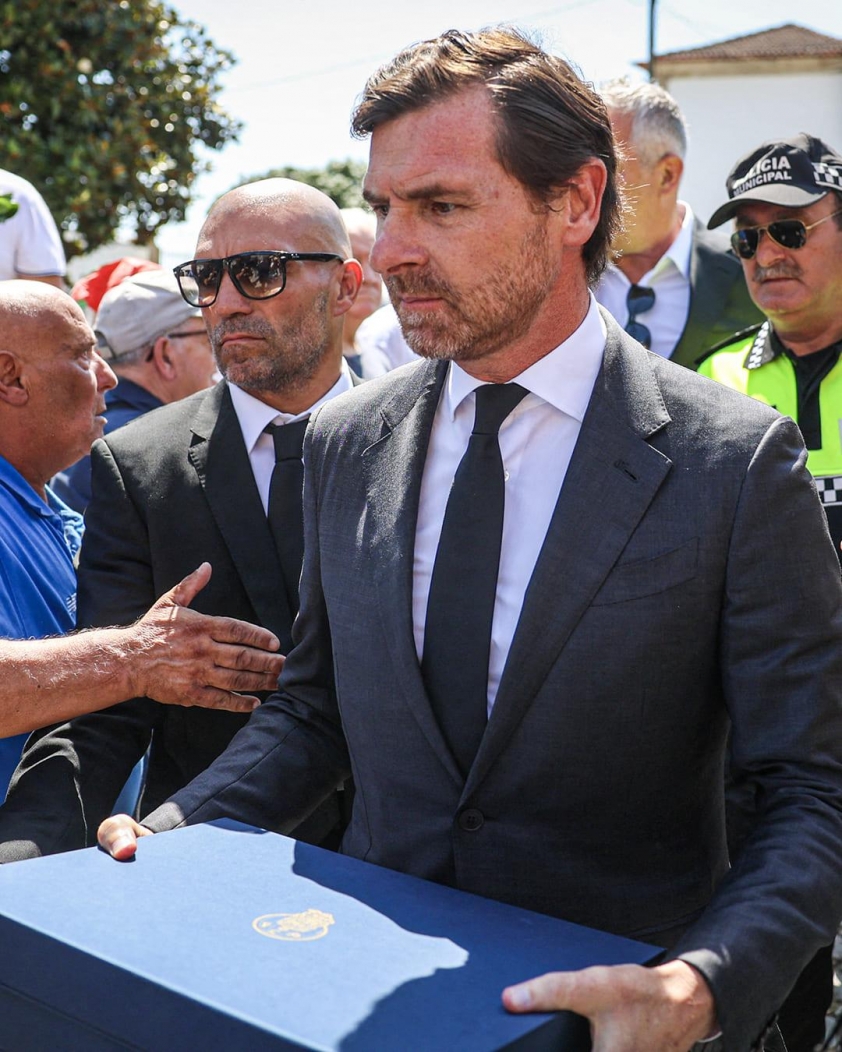 Villas-Boas dẫn đầu phái đoàn Porto tới lễ tang của Diogo Jota (Ảnh: BR Football)