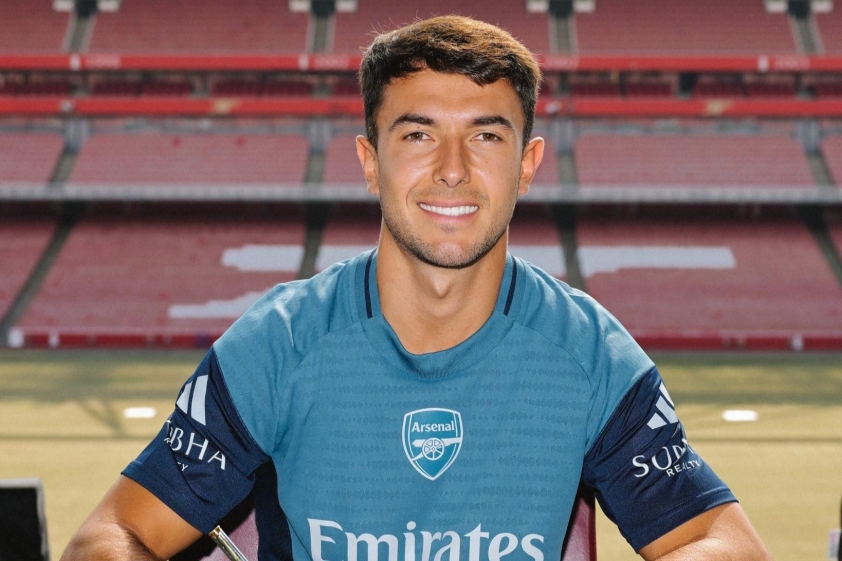 Arsenal chính thức công bố tân binh Zubimendi. Ảnh: CLB