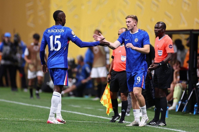 Dù đã bổ sung Liam Delap, Chelsea vẫn đang trục trặc với khâu dứt điểm.