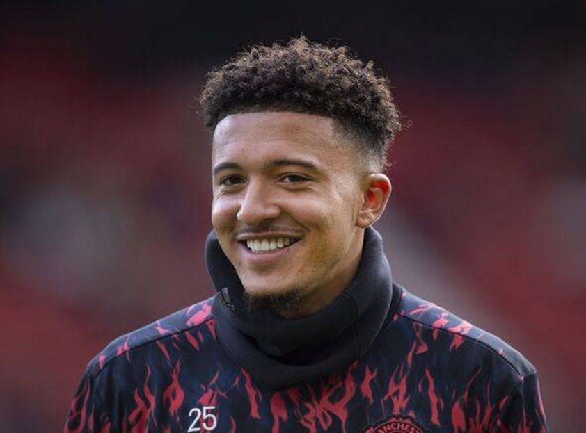 Jadon Sancho khả năng cao sẽ cập bến Juventus trong mùa hè này (Ảnh: Daily Star)
