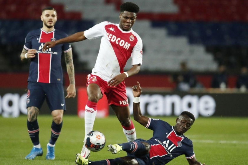 Tchouameni từng nhiều lần đối đầu PSG trong màu áo AS Monaco (Ảnh: El Confidencial).