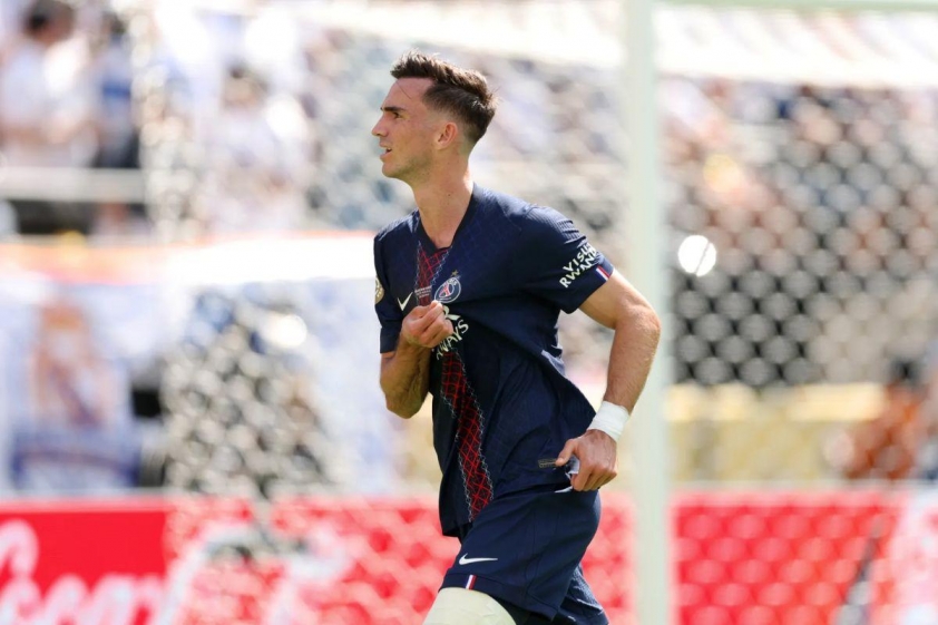 Fabian Ruiz tỏa sáng với cú đúp vào lưới Real Madrid (Ảnh: The Sun).