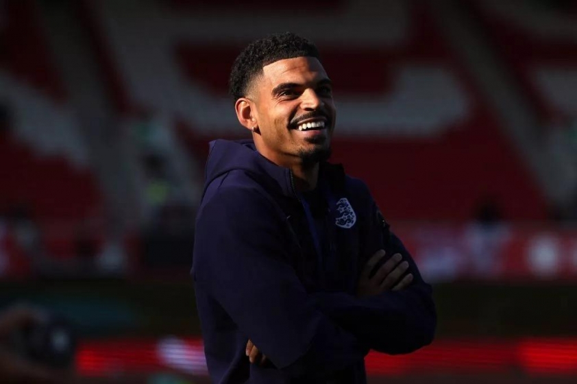 Morgan Gibbs-White được cho rằng đã đồng ý gia nhập Tottenham (Ảnh: Mirror)