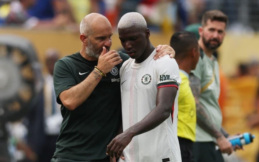 Caicedo đã không may dính chấn thương trong trận thắng trước Fluminense (Ảnh: Paul Ellis)