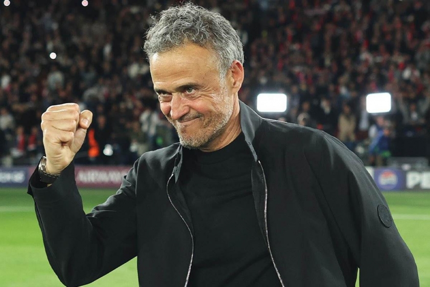 Enrique khi ấy đã làm BLĐ Chelsea thích thú với một bản kế hoạch chi tiết nếu được dẫn dắt Chelsea (Ảnh: DAZN).