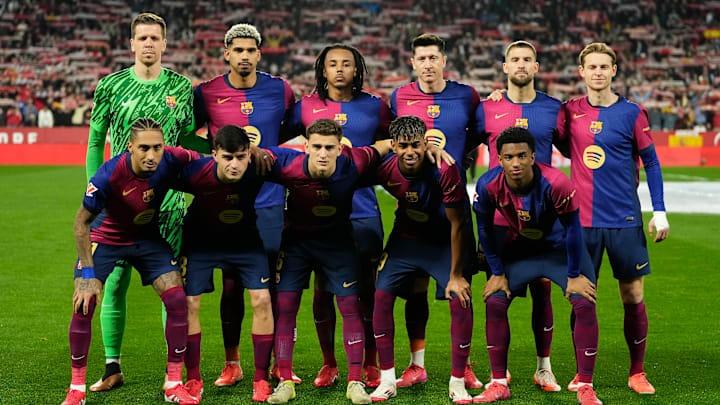Vì ảnh hưởng của thời tiết nên lịch thi đấu của Barcelona cũng được thay đổi (Ảnh: Alejandro Garcia)