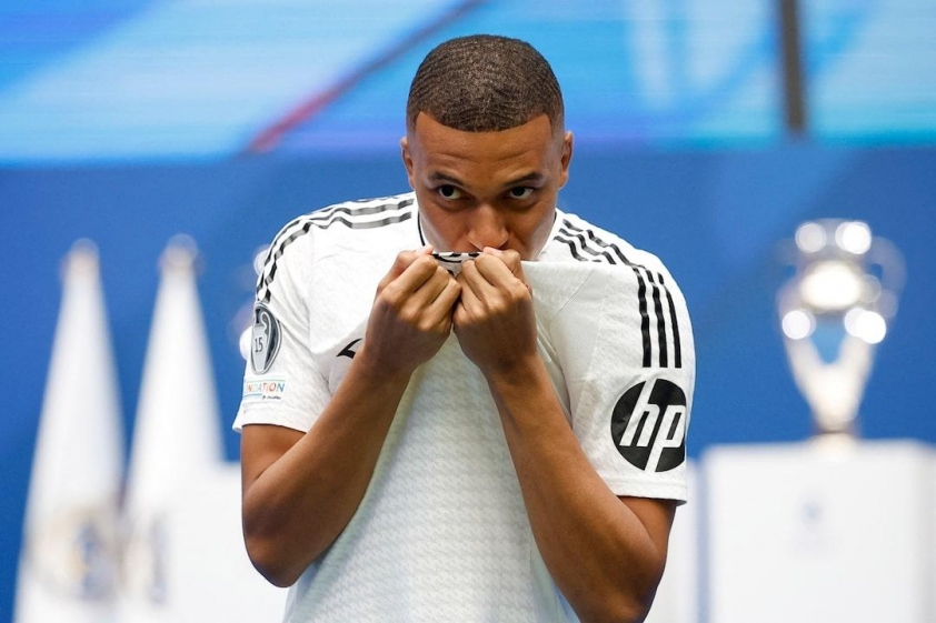 Mbappe đã có một mùa giải ra mắt đầy ấn tượng trong màu áo Real Madrid. Ảnh: Reuters