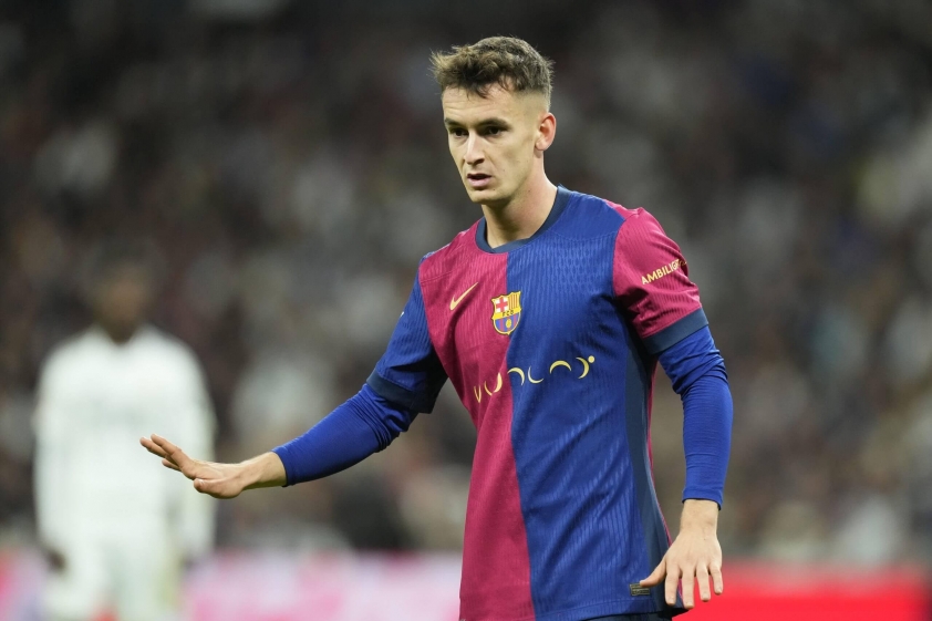 Marc Casado trưởng thành vượt bậc ở mùa giải vừa qua (Ảnh: GOAL)