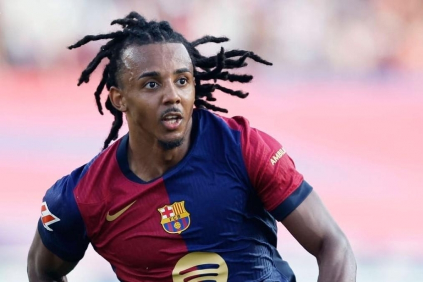 Kounde và Barca đang đàm phán để gia hạn hợp đồng (Ảnh: MARCA)