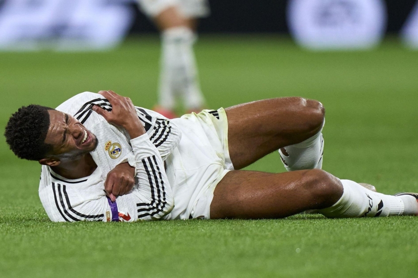 Real Madrid gặp tổn thất lớn khi Bellingham phải nghỉ dài hạn (Ảnh: GOAL)