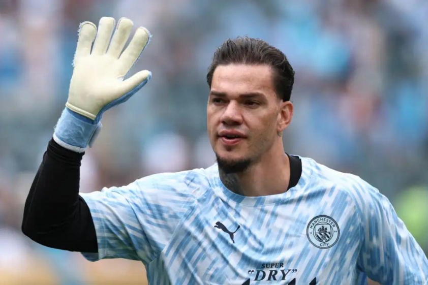 Manchester City muốn chiêu mộ Ter Stegen để thay thế Ederson (Ảnh: GOAL).