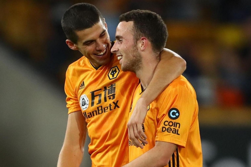 Cầu thủ người Bồ Đào Nha luôn được các đồng đội và CĐV Wolves yêu mến (Ảnh: BBC)