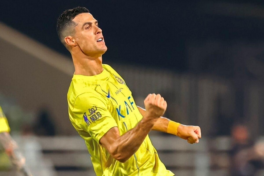 Trái ngược với một Ronaldo đầy chuyên nghiệp, CLB chủ quản của anh lại hành xử theo một cách rất 'chợ chiều' và thiếu nhất quán (Ảnh: MARCA).