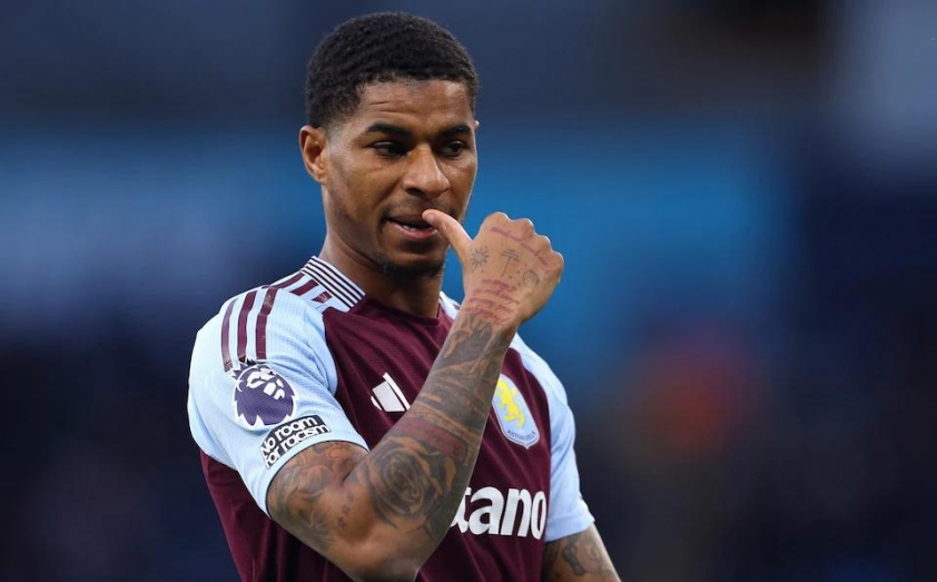 Rashford đến Barca: Từ ngôi sao 100 triệu bảng tới ‘người thừa’ ở MU 13 Rashford đã gây ấn tượng tại Aston Villa trong nửa sau mùa giải trước.