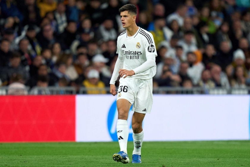 Chema Andres chính thức chia tay Real Madrid, gia nhập Stuttgart (Ảnh: Madrid Universal).