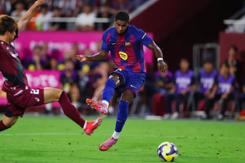 Dù chỉ chơi trong ít phút, Rashford vẫn kịp ghi dấu ấn bằng đường kiến tạo cho tân binh Roony Bardghji.