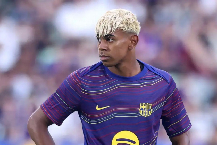 Rivaldo mong muốn giới truyền thông chỉ tập trung vào màn trình diễn xuất sắc của Yamal trên sân cỏ (Ảnh: GOAL).