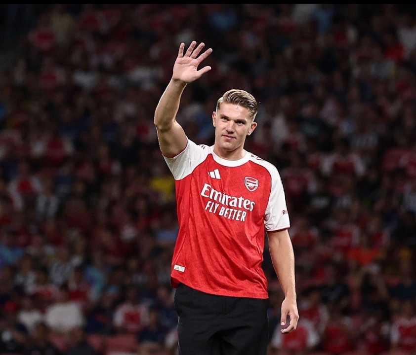 Gyokeres gây ấn tượng ngay khi vừa đến Arsenal (Ảnh: Fabrizio Romano)