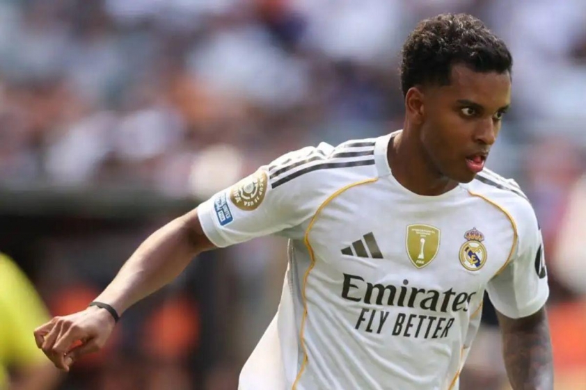 Tương lai của Rodrygo tại Real Madrid vẫn còn bỏ ngỏ (Ảnh: GOAL).
