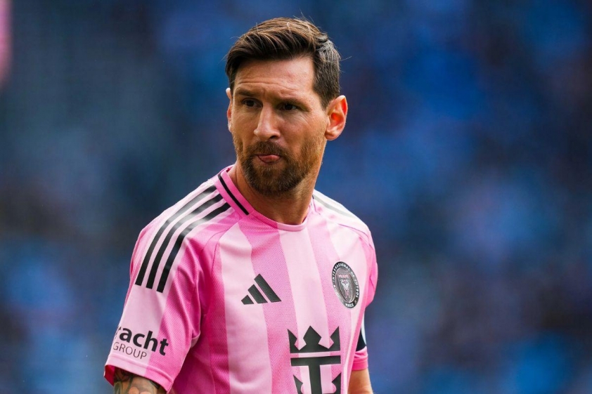 Tuy nhiên, Lionel Messi lại được miễn trừ khỏi các quy định này (Ảnh: USA Today).