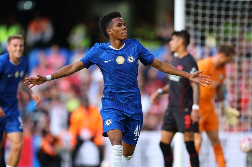 Estevao lập tức ghi bàn trong trận ra mắt Chelsea (Ảnh: Chelsea News).