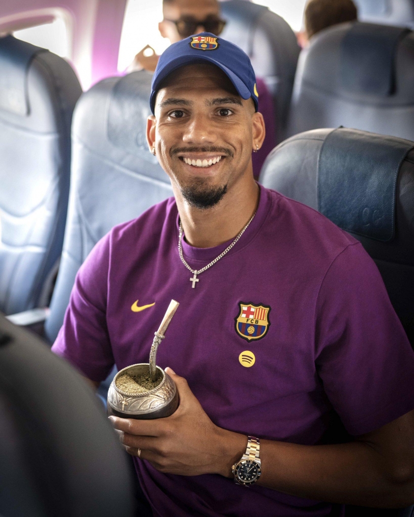 Thủ thành Garcia cũng được đăng ký thi đấu - Ảnh: @forblaugrana