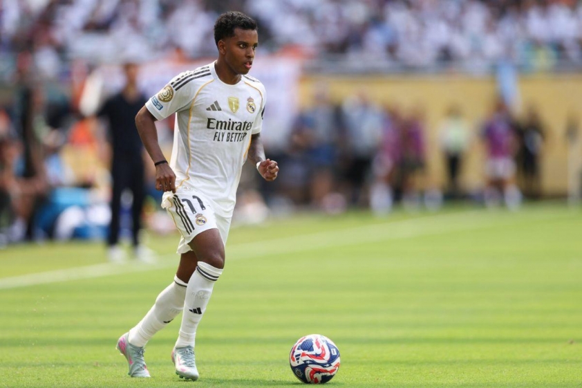 Rodrygo nhiều lần khẳng định anh chơi hiệu quả nhất khi xuất phát ở cánh trái (Ảnh: Madrid Universal).