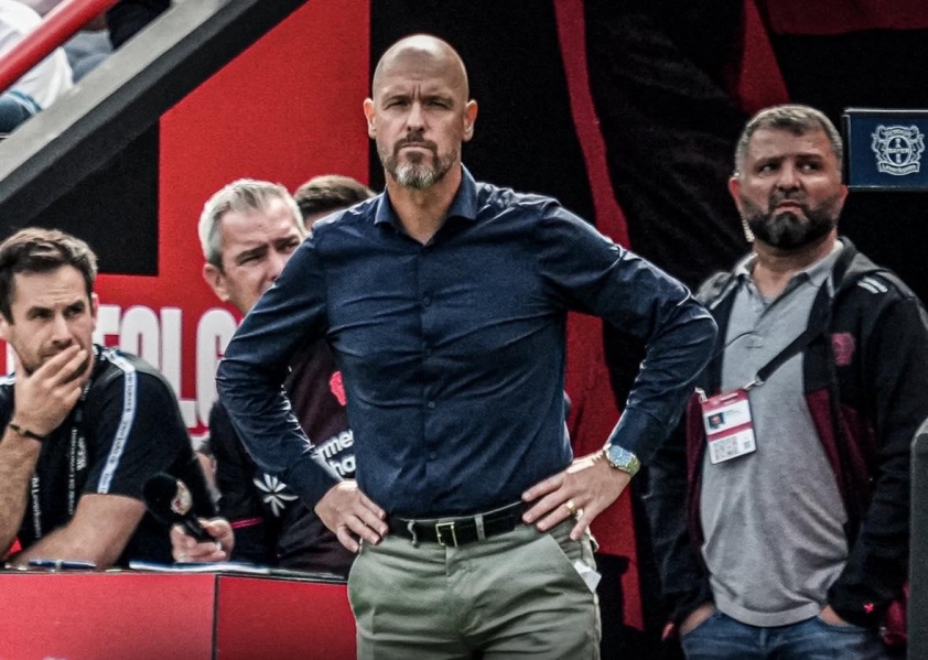 Ten Hag mở đầu ác mộng cùng Bayer Leverkusen tại Bundesliga 7 Áp lực lớn đè lên Ten Hag (Ảnh: Fabrizio Romano)