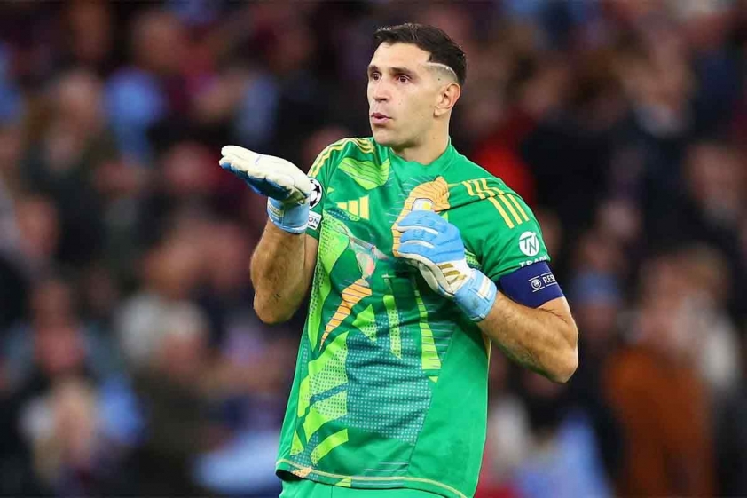 Dù muốn 'thanh lý' Martinez, Aston Villa lại hét một cái giá trên trời, khiến thương vụ đi vào bế tắc (Ảnh: Aston Villa).