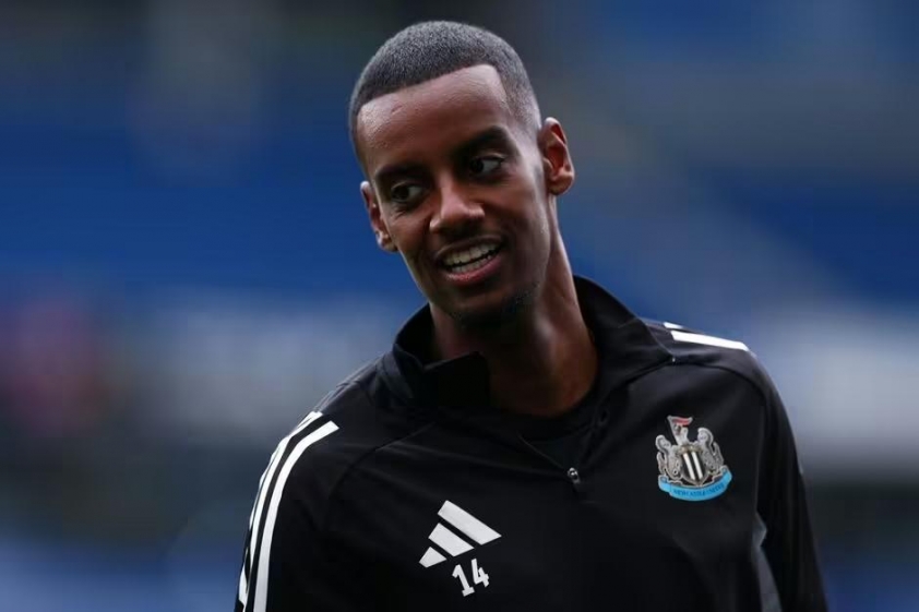 Alexander Isak của Newcastle là cái tên được nhắc đến nhiều nhất.