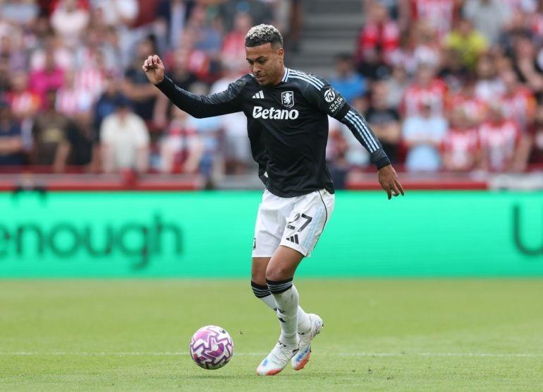 Tottenham và Chelsea cùng hướng sự chú ý đến Morgan Rogers của Aston Villa trong những ngày cuối của kỳ chuyển nhượng (Ảnh: Getty)
