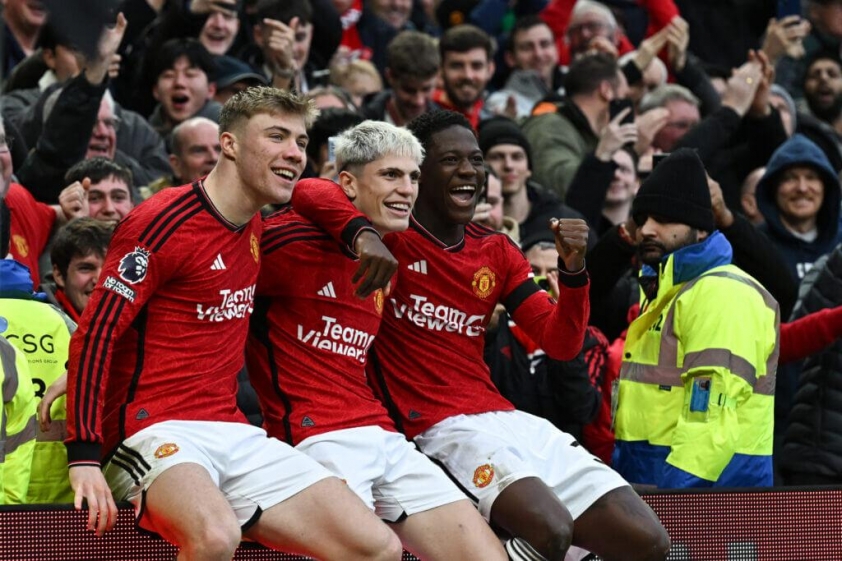 Làn sóng 'thay máu' diễn ra rầm rộ tại Man Utd và Mainoo cũng rất muốn ra đi. (Ảnh: The Sun)