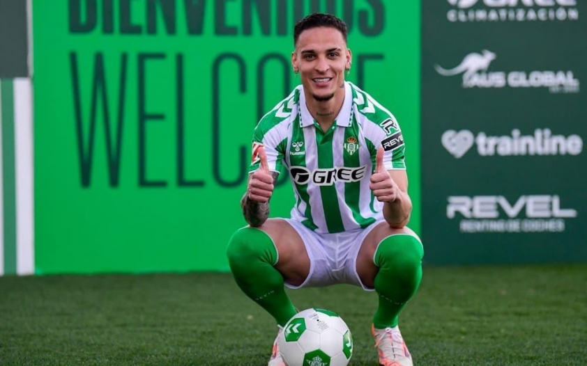 Antony đã giúp Real Betis đến chung kết UEFA Conference League 2024/25 (Ảnh: Real Betis).
