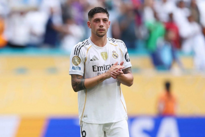 Valverde không giấu được sự tự hào khi được thi đấu cho Los Blancos (Ảnh: Madrid Universal).