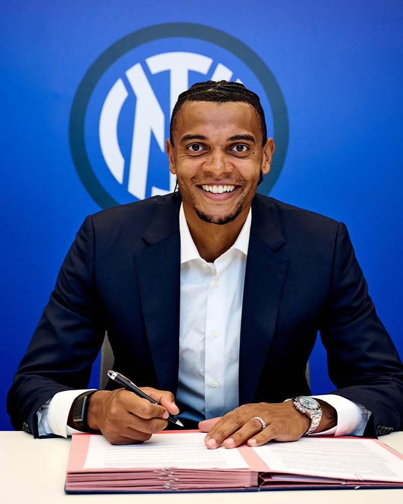 Sự xuất hiện của Akanji sẽ giúp ích nhiều cho Inter - Ảnh: @brianmcfc2