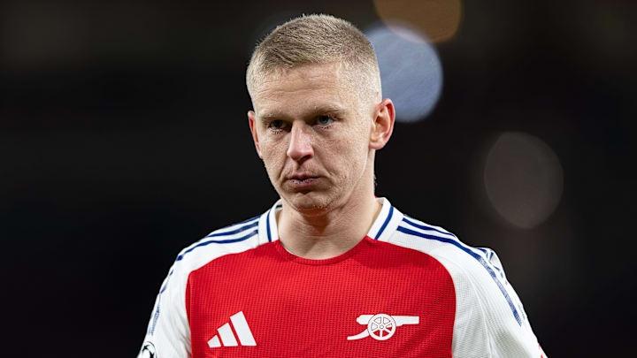 Zinchenko đã hoàn tất thủ tục gia nhập Nottingham Forest. (Ảnh: Sky Sports)