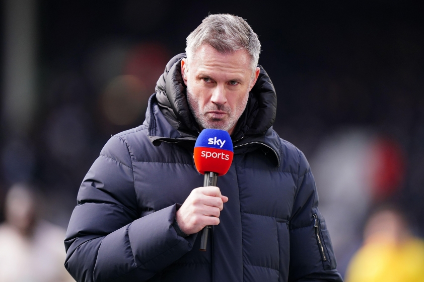 Jamie Carragher cho rằng Jadon Sancho chẳng có điểm mạnh gì (Ảnh: Sky Sports).