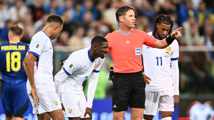 Chấn thương của Dembele. (Ảnh: beIN SPORTS)