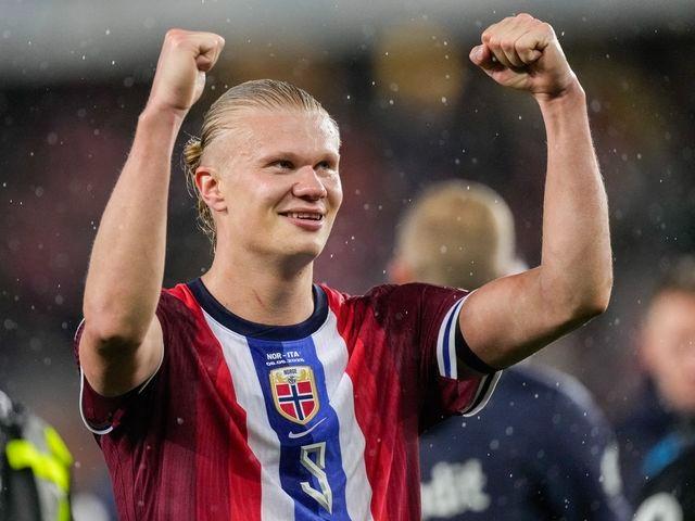 Haaland đã ghi tới 5 bàn thắng trong chiến thắng 11-1 của Na Uy. (Ảnh: Sky Sports)