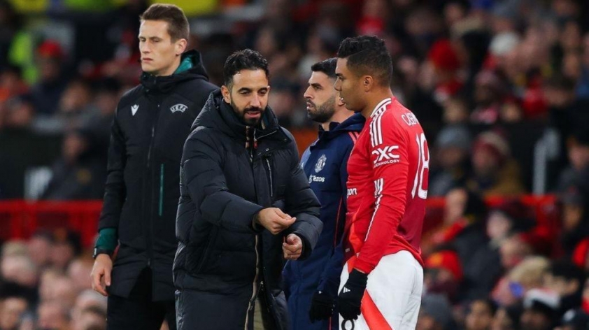 Casemiro đã xây dựng được mối quan hệ thân thiết với Ruben Amorim (Ảnh: BBC).