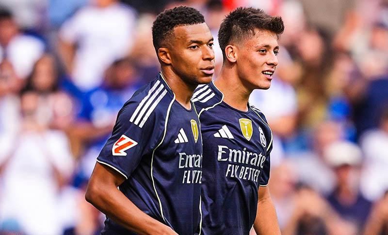 Các vệ tinh như Guler đang góp sức giúp Mbappe thăng hoa - Ảnh: @brfootball