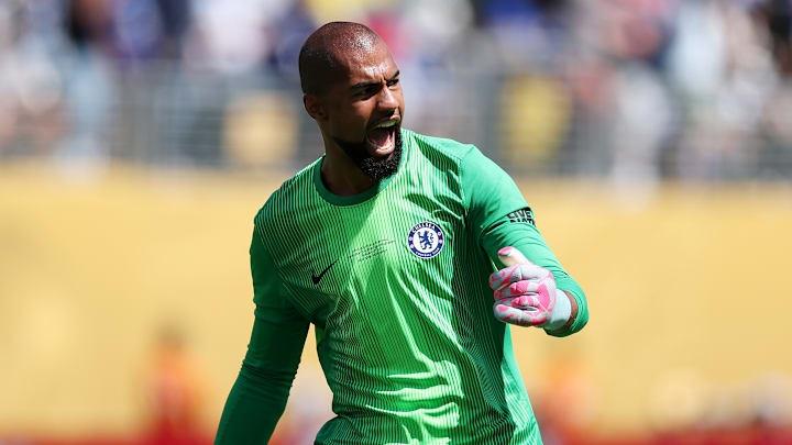 Robert Sanchez đang cho thấy sự tái sinh mạnh mẽ tại Chelsea (Ảnh: 90mins)