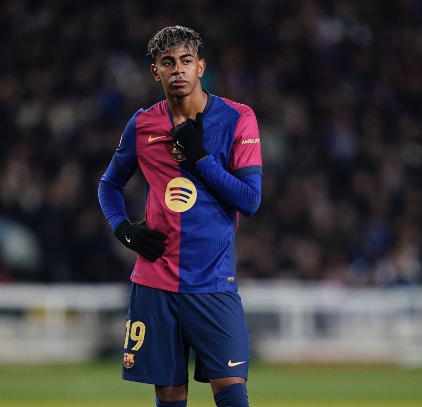 Sự vắng mặt của Yamal sẽ ảnh hưởng đáng kể đến hàng công của Barca. (Ảnh: Nền tảng X)