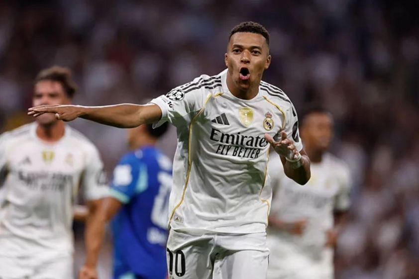 Mbappe được HLV Marseille hết lời khen ngợi sau trận đấu (Ảnh: Trang chủ CLB).