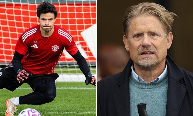 Peter Schmeichel thẳng thắng thừa nhận chưa nghe đến cái tên Senne Lammens trước thương vụ này