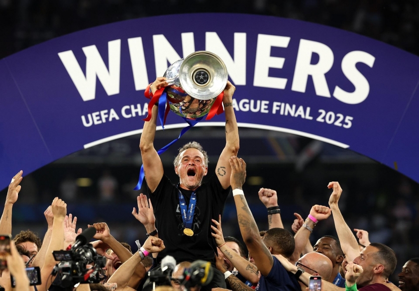 Chức vô địch lịch sử của PSG. (Ảnh: Daily Mail)